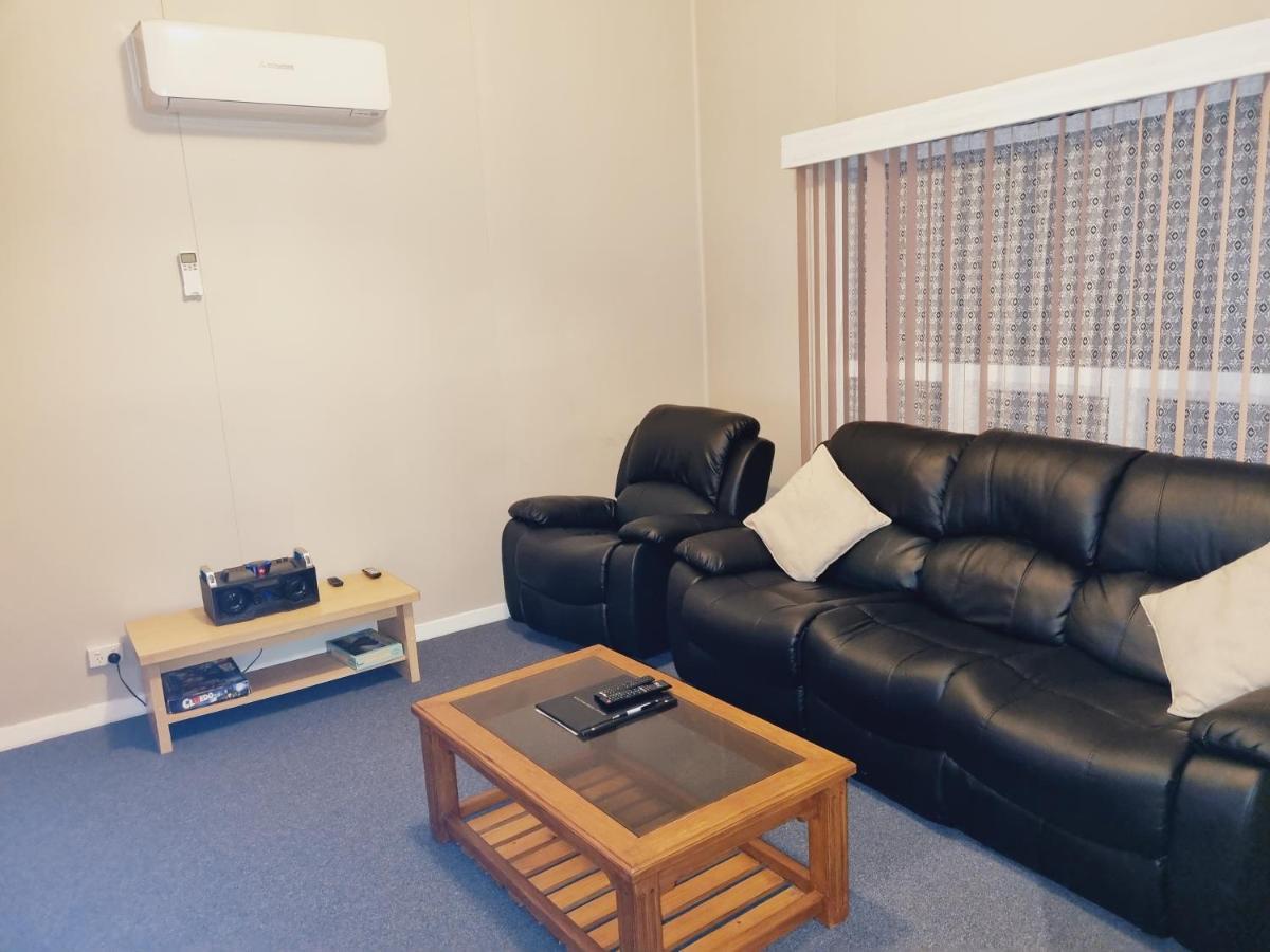 Claude Road Roland B&B מראה חיצוני תמונה